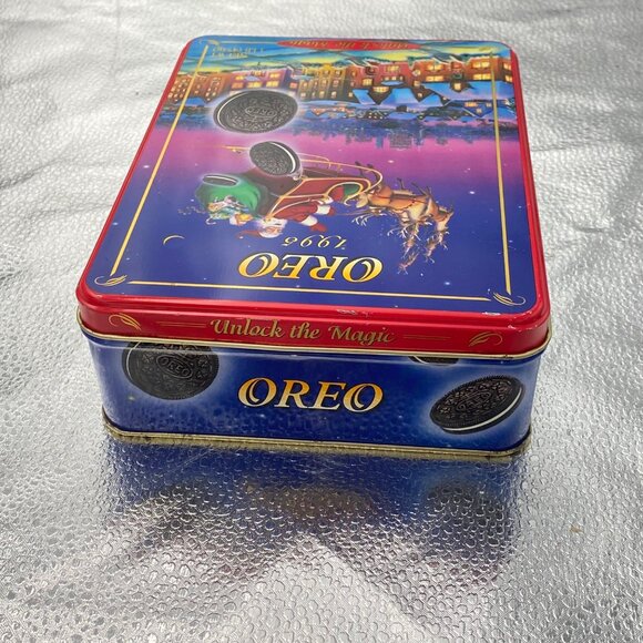 VTG Christmas Oreo Collectible Tin Container 1995 Santa Claus Unlock The Magic - Picture 5 of 15